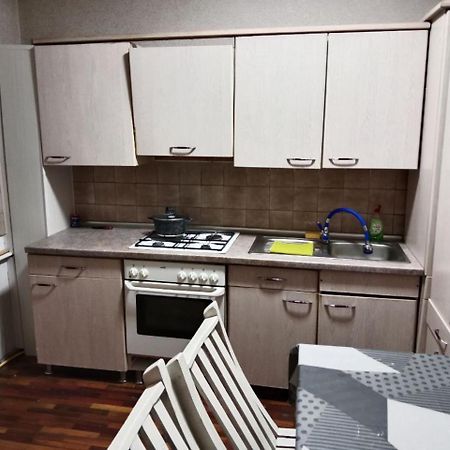 Markaz 6 Uy-122A Honadon-9 Tashkent Esterno foto