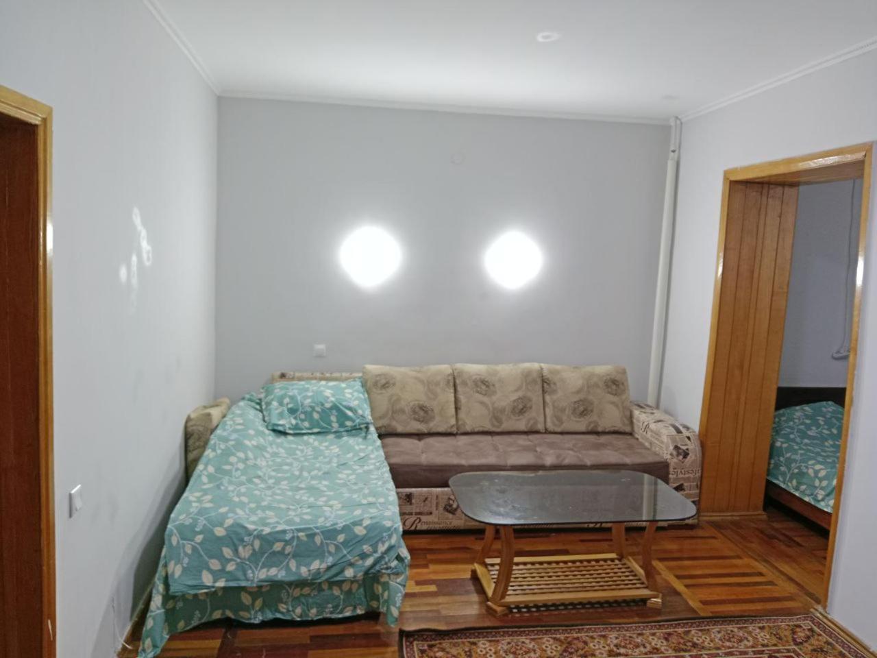 Markaz 6 Uy-122A Honadon-9 Tashkent Esterno foto